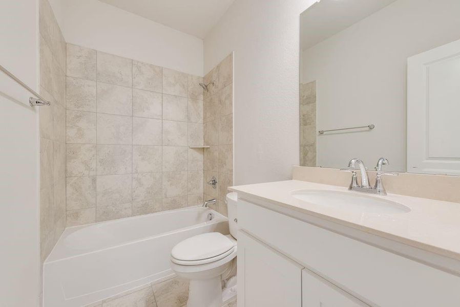 Furnished interior view inside a new home in Monterra, Fate (Image 16).