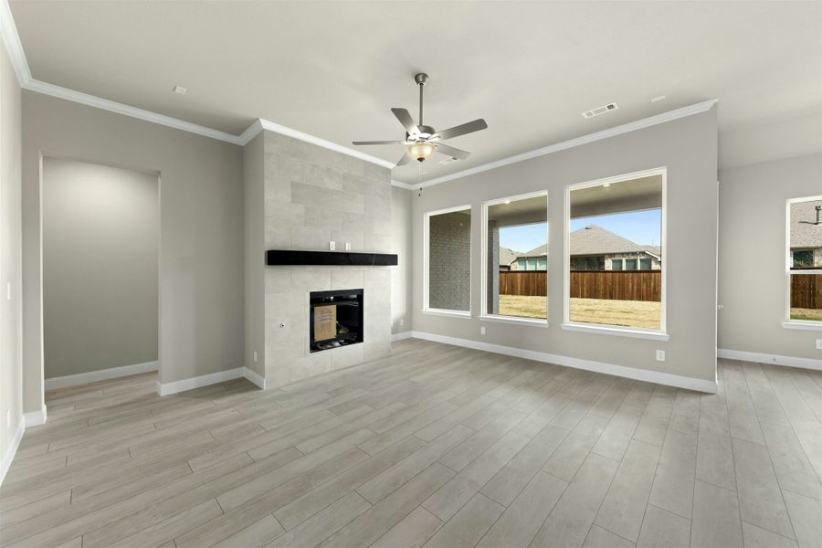 Spacious, unfurnished interior of a new home in Kentsdale Farms, DeSoto (Image 27). Spacious, unfurnished interior of a new home in Kentsdale Farms, DeSoto (Image 27).