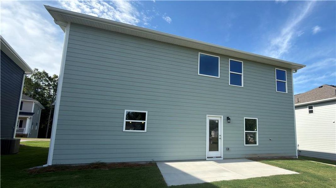 Exterior details and patio area of a home in Habersham Meadows, Demorest (Image 4).