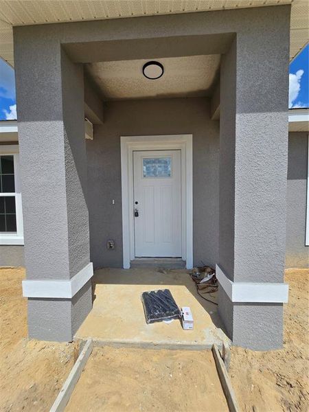 Exterior details and patio area of a home in , Ocala (Image 17).
