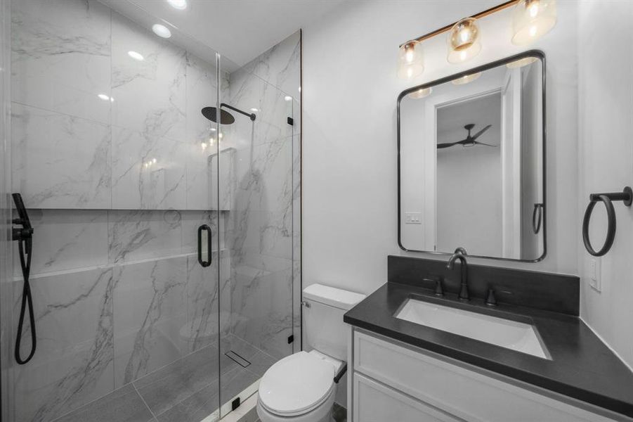 Furnished interior view inside a new home in , Dallas (Image 33).