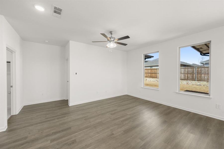 10940 Cacao- Living Room-1