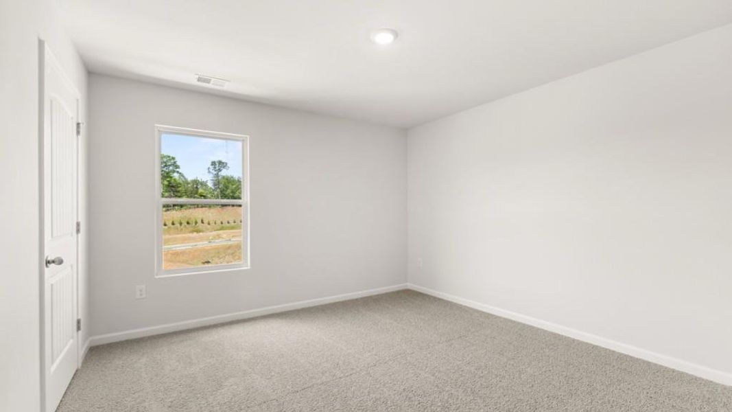 Spacious, unfurnished interior of a new home in Village at Pine Valley, Gainesville (Image 23). Spacious, unfurnished interior of a new home in Village at Pine Valley, Gainesville (Image 23).