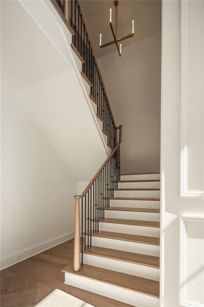 Spacious, unfurnished interior of a new home in , Brookhaven (Image 49).