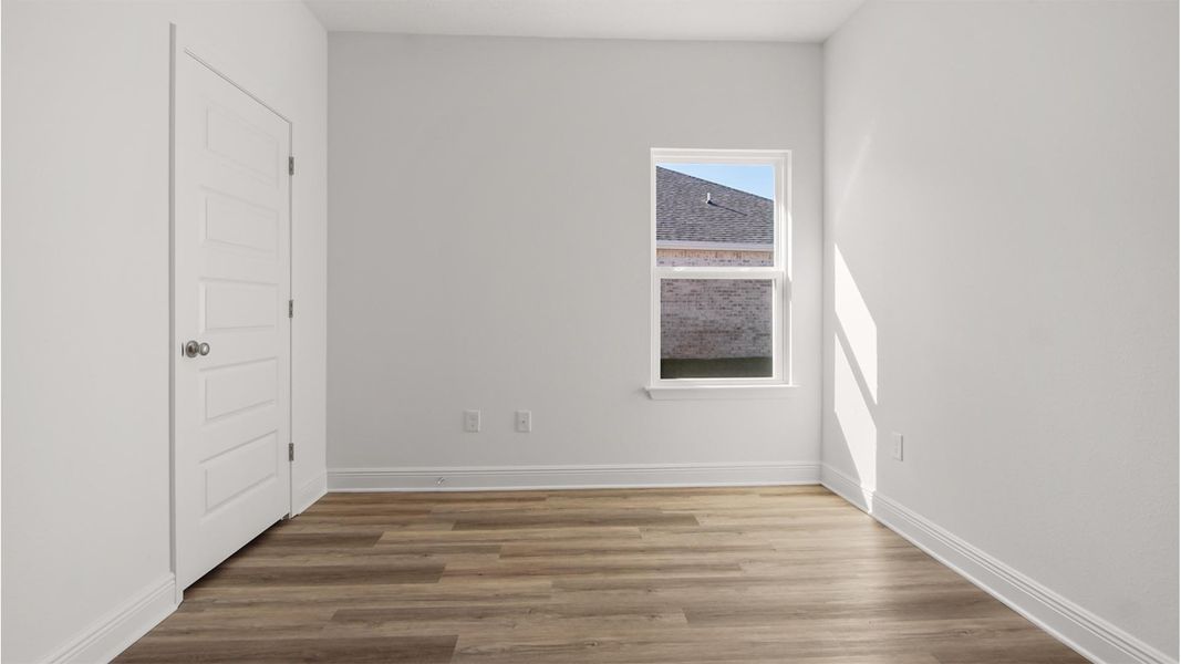 Representative unfurnished interior of a home built from the Riverside by D.R. Horton in Owl's Head Farms, Freeport (Image 34). Representative unfurnished interior of a home built from the Riverside by D.R. Horton in Owl's Head Farms, Freeport (Image 34).