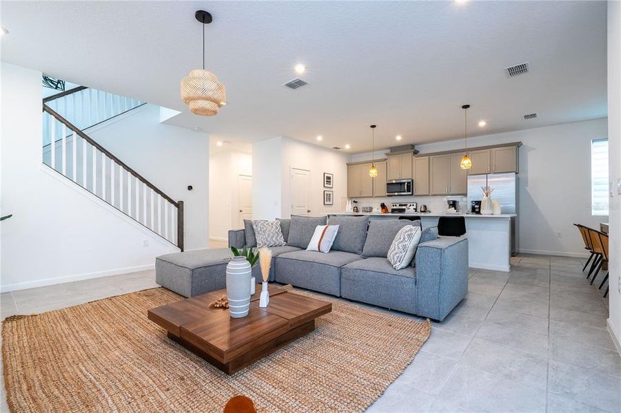 Furnished interior view inside a new home in , Kissimmee (Image 16).