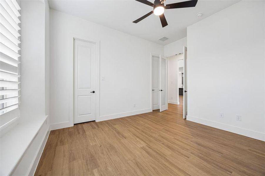 Spacious, unfurnished interior of a new home in Cambridge Estates, Prosper (Image 24). Spacious, unfurnished interior of a new home in Cambridge Estates, Prosper (Image 24).