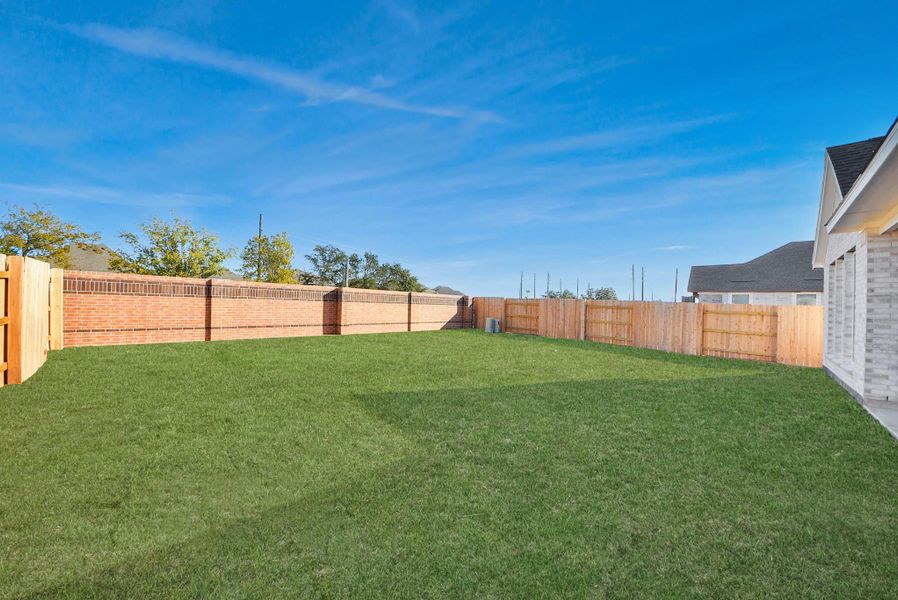 Exterior details and patio area of a home in Elyson, Katy (Image 4).