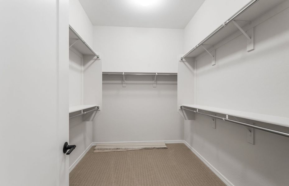 Spacious, unfurnished interior of a new home in Sun City Festival, Buckeye (Image 23).