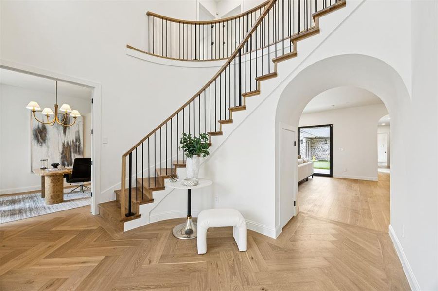 Furnished interior view inside a new home in , Dallas (Image 5).
