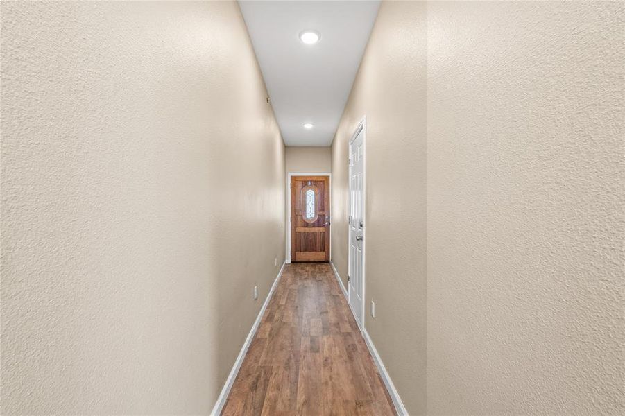 Spacious, unfurnished interior of a new home in , Irving (Image 22).