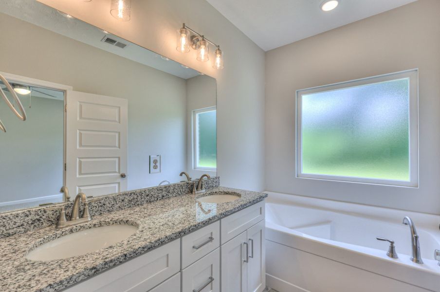 Furnished interior view inside a new home in Legacy Preserve, Tullahoma (Image 11).