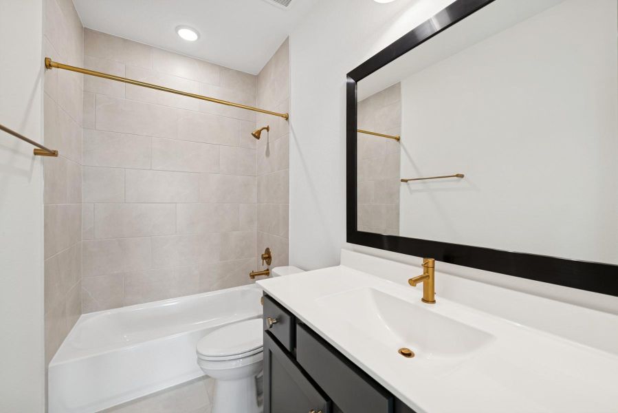 Image 32 of a home in Prairieland Village 40' Homesites.