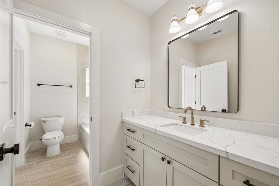 Furnished interior view inside a new home in , Houston (Image 8).