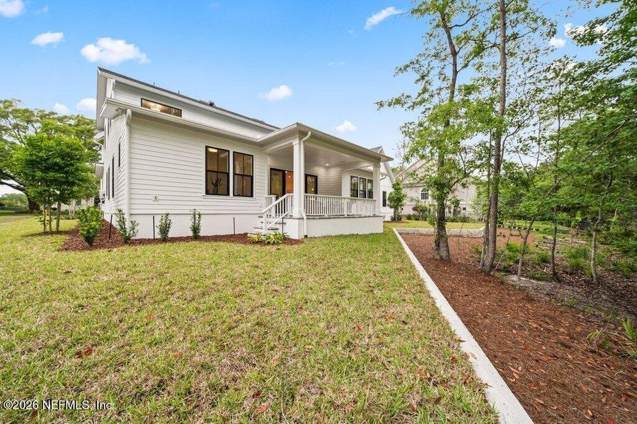 Exterior details and patio area of a home in , Jacksonville (Image 41).