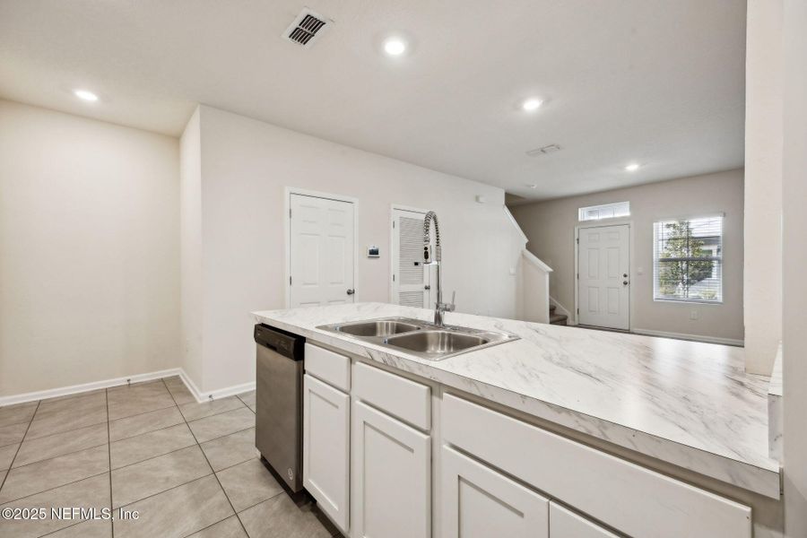 Furnished interior view inside a new home in , Yulee (Image 5).