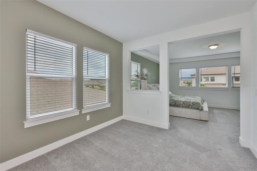 Spacious, unfurnished interior of a new home in , Apollo Beach (Image 23).