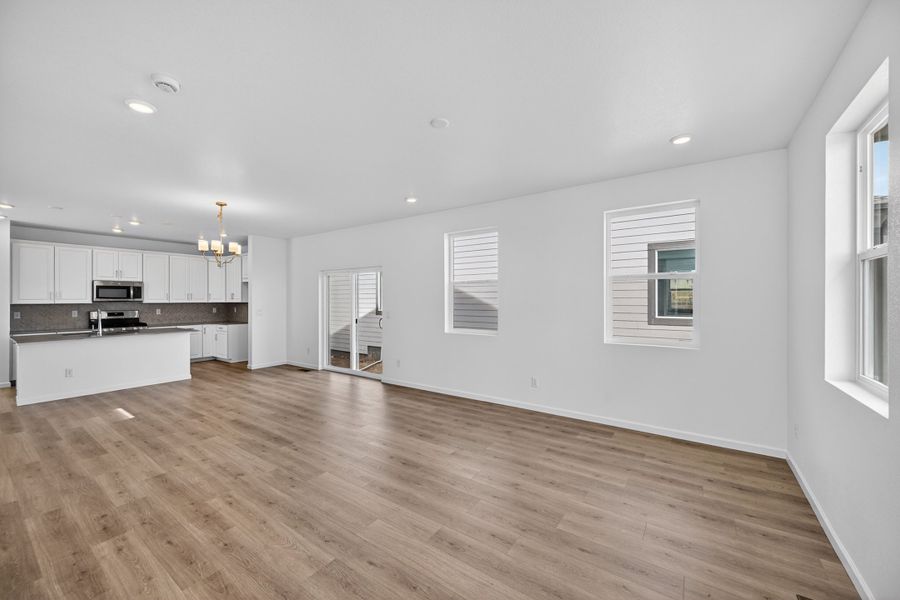 Spacious, unfurnished interior of a new home in Sky Ranch, Watkins (Image 9).