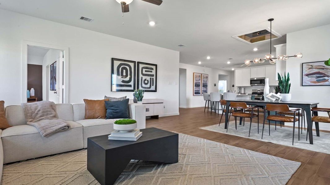 Furnished interior view inside a new home in Evergreen, Rosenberg (Image 15). Furnished interior view inside a new home in Evergreen, Rosenberg (Image 15).