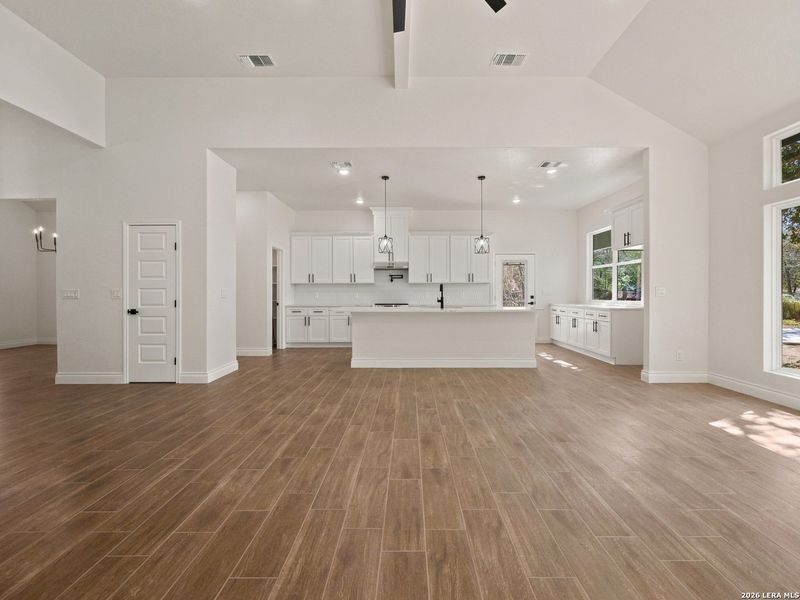 Spacious, unfurnished interior of a new home in , Elmendorf (Image 47).