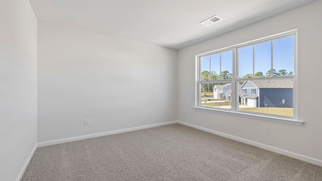Spacious, unfurnished interior of a new home in Varner Station, Woodruff (Image 23).