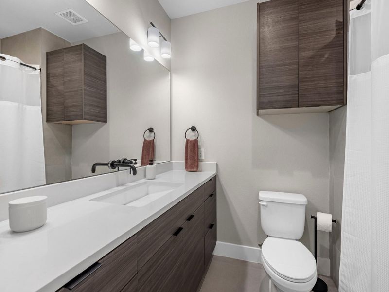 Furnished interior view inside a new home in , Houston (Image 11).