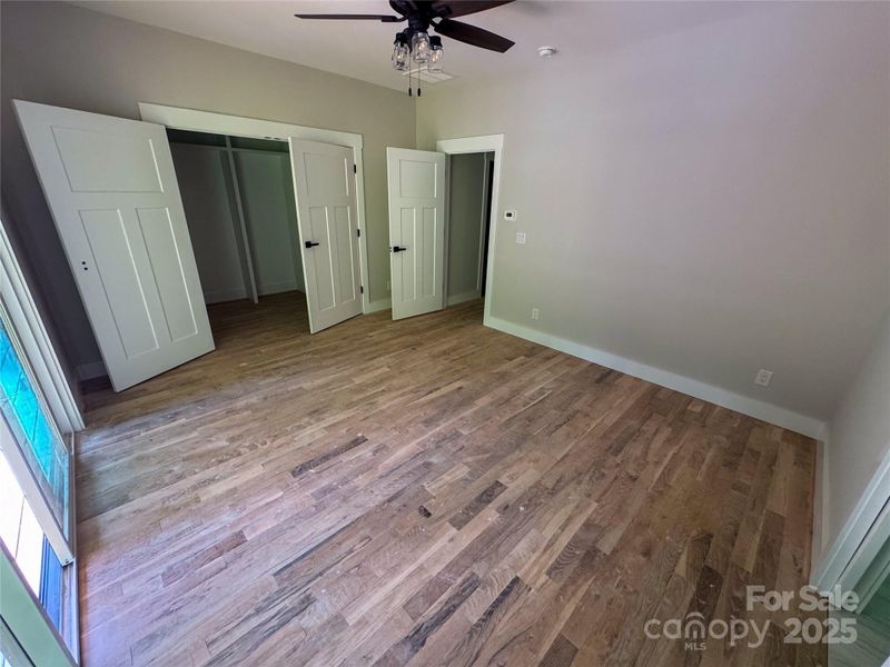 primary bedroom primary bedroom