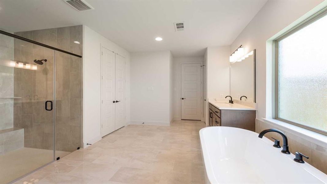 Image 25 of a home in Somerset Park 80'. Image 25 of a home in Somerset Park 80'.