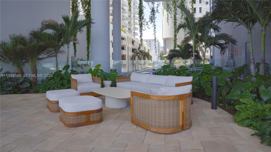 Community amenities in , Miami (Image 36). Community amenities in , Miami (Image 36).