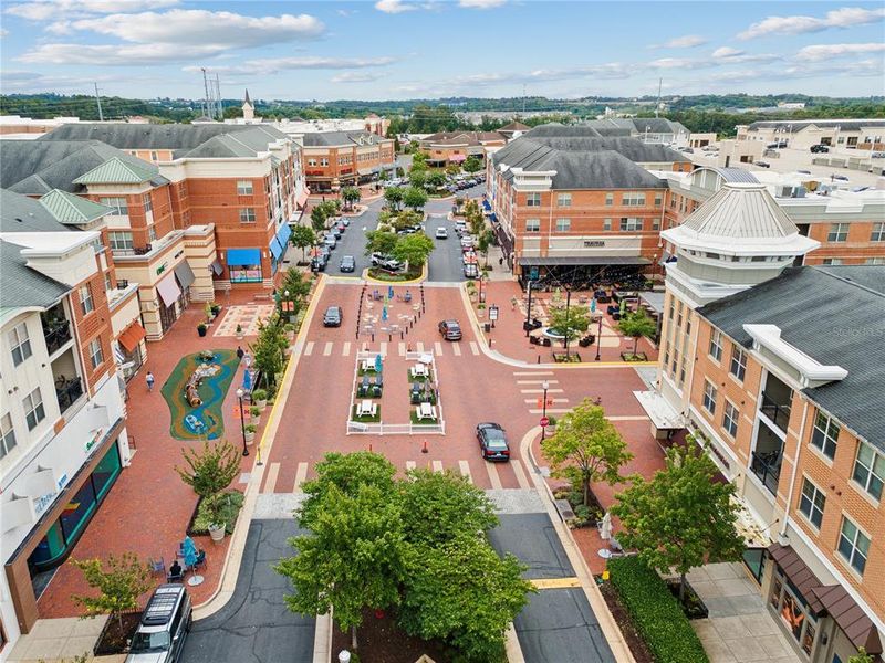 Image 32 of a home in Groves at Whitemarsh. Image 32 of a home in Groves at Whitemarsh.