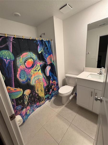 Furnished interior view inside a new home in , Wimauma (Image 13).
