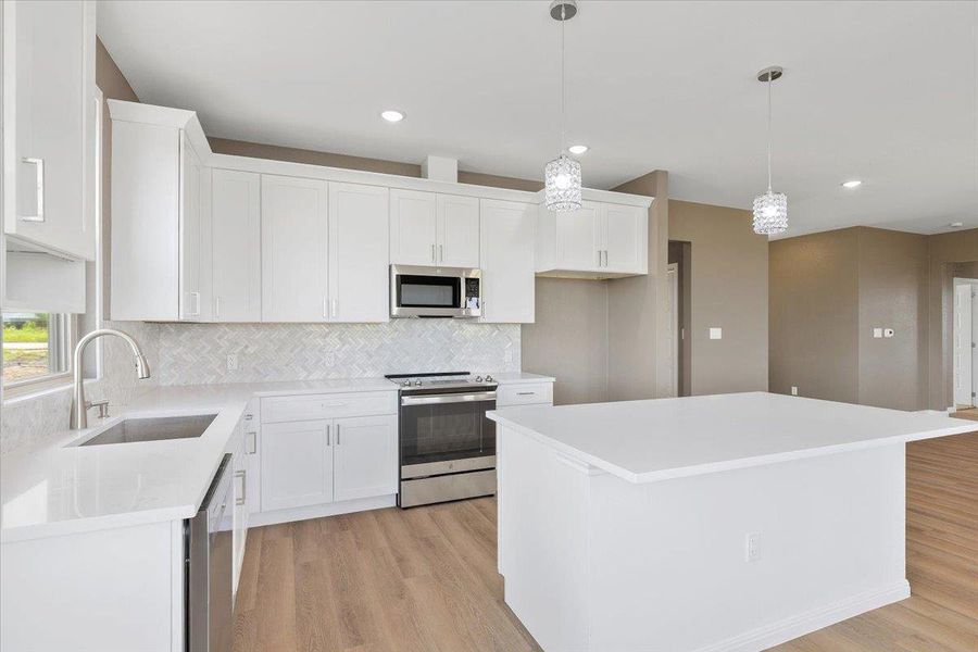 kitchen kitchen