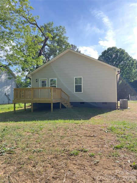 Exterior details and patio area of a home in , Salisbury (Image 15).
