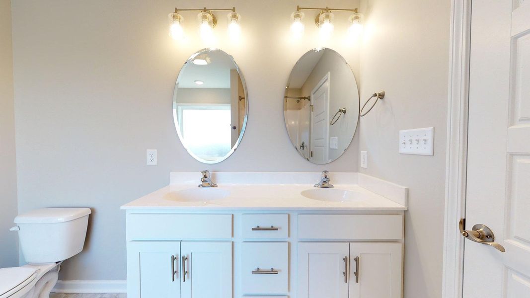 Representative furnished interior of a home built from the Jacob A by JC Jackson Homes,LLC in Heritage Pointe, Newport (Image 14).