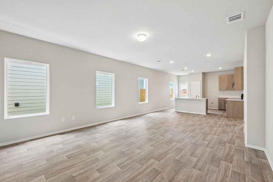 Spacious, unfurnished interior of a new home in Cascade, Liberty Hill (Image 15). Spacious, unfurnished interior of a new home in Cascade, Liberty Hill (Image 15).