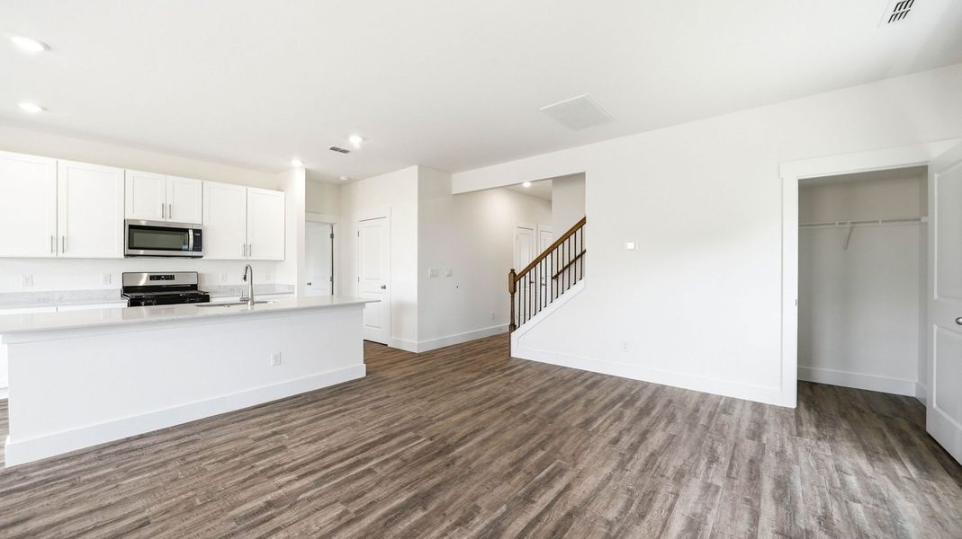 Spacious, unfurnished interior of a new home in Fieldcrest Acres, Blountville (Image 17). Spacious, unfurnished interior of a new home in Fieldcrest Acres, Blountville (Image 17).