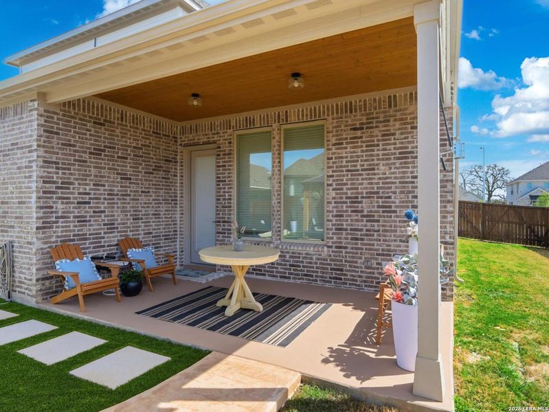 Exterior details and patio area of a home in Corley Farms, Boerne (Image 3).