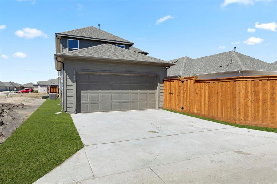 26. 1222 Falls Rush - Back