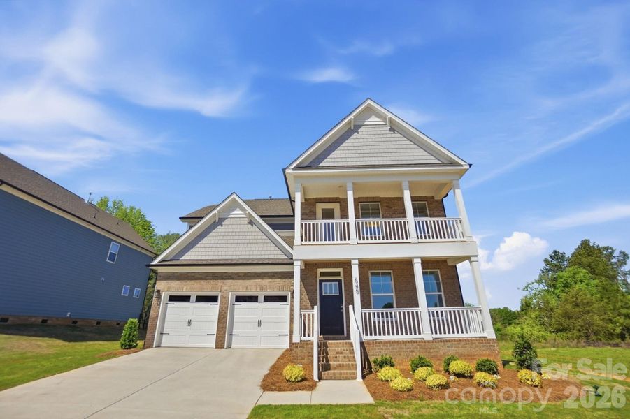 Homesite 10 features a Baldwin F floorplan