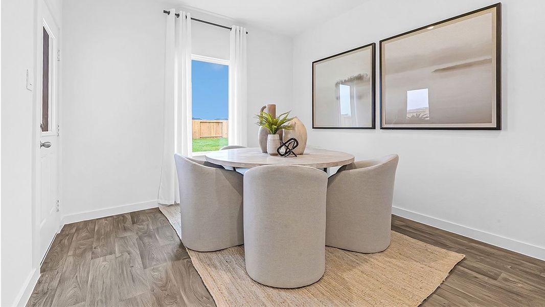 Furnished interior view inside a new home in Evergreen, Rosenberg (Image 8).