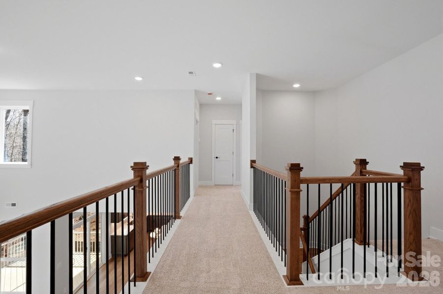 Spacious, unfurnished interior of a new home in Rone Creek, Waxhaw (Image 34).