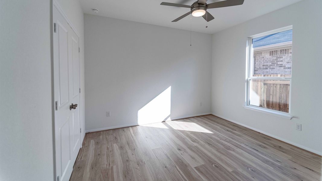Spacious, unfurnished interior of a new home in Sunfield, Buda (Image 19). Spacious, unfurnished interior of a new home in Sunfield, Buda (Image 19).