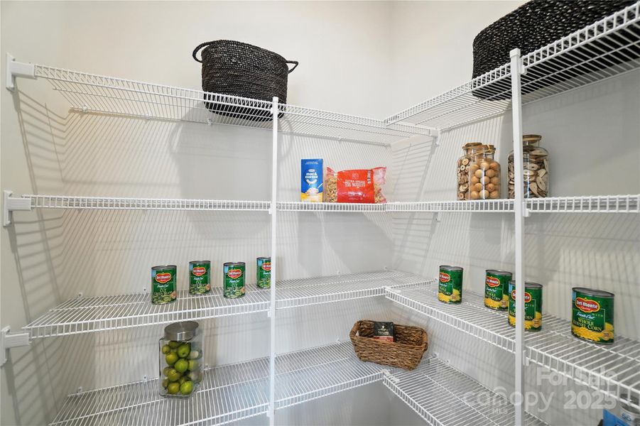 Photo representation only. Exterior and interior colors will vary. Photo representation only. Exterior and interior colors will vary.