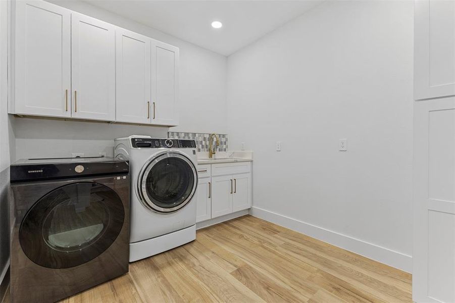 Furnished interior view inside a new home in , Ennis (Image 14).