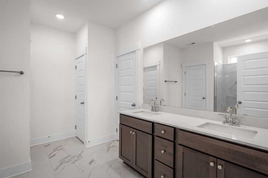 Representative furnished interior of a home built from the The Cottonwood E by Davidson Homes LLC in Woods Crossing, Gallatin (Image 11).