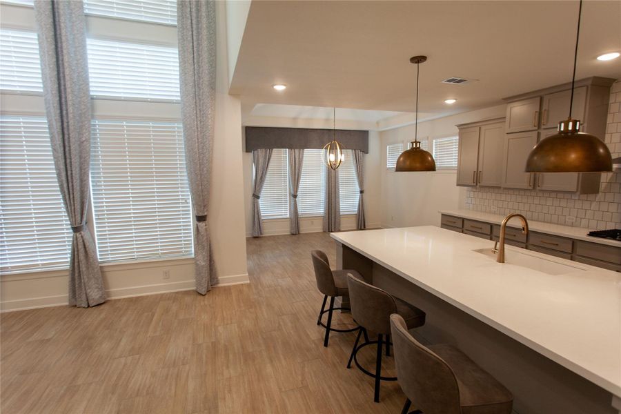 Furnished interior view inside a new home in Candela, Richmond (Image 10).