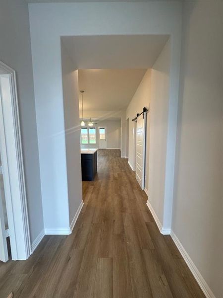 Spacious, unfurnished interior of a new home in Cedar Ridge Estates, Anna (Image 8).