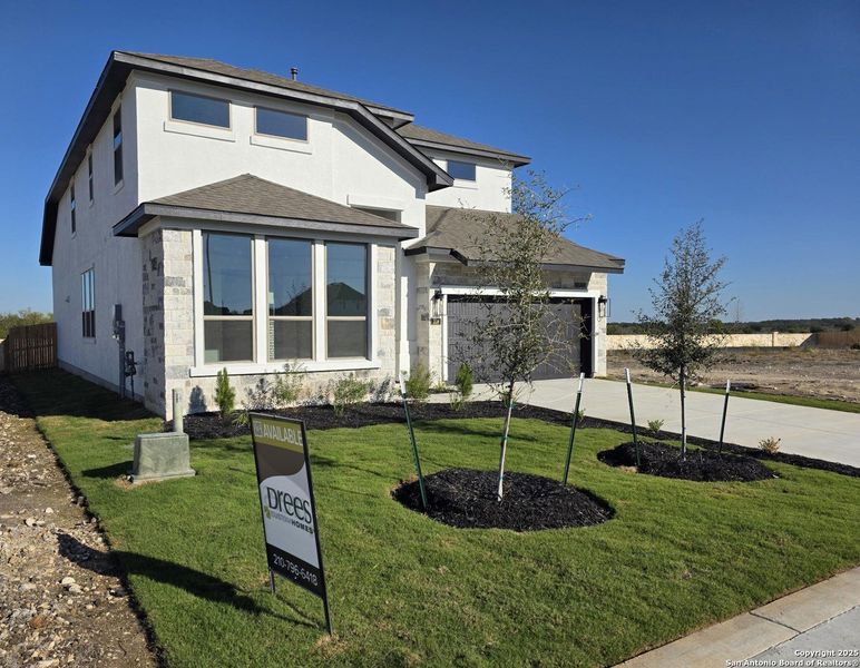Image 6 of a home in Haby Hill 50s. Image 6 of a home in Haby Hill 50s.
