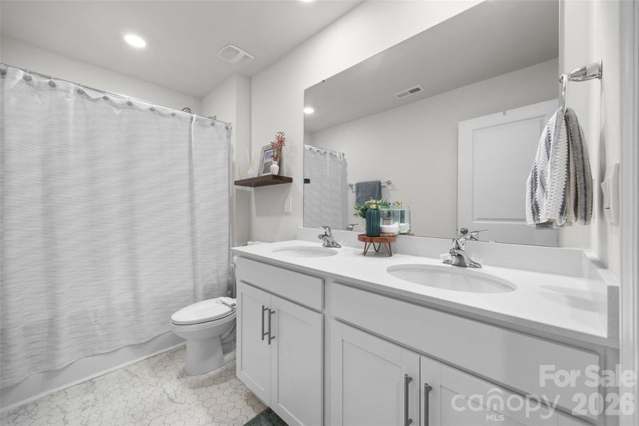 Furnished interior view inside a new home in Fergus Crossing, York (Image 24). Furnished interior view inside a new home in Fergus Crossing, York (Image 24).