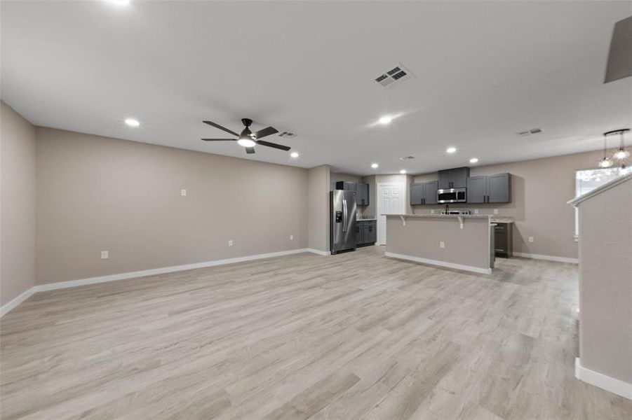 Spacious, unfurnished interior of a new home in , Waco (Image 15).